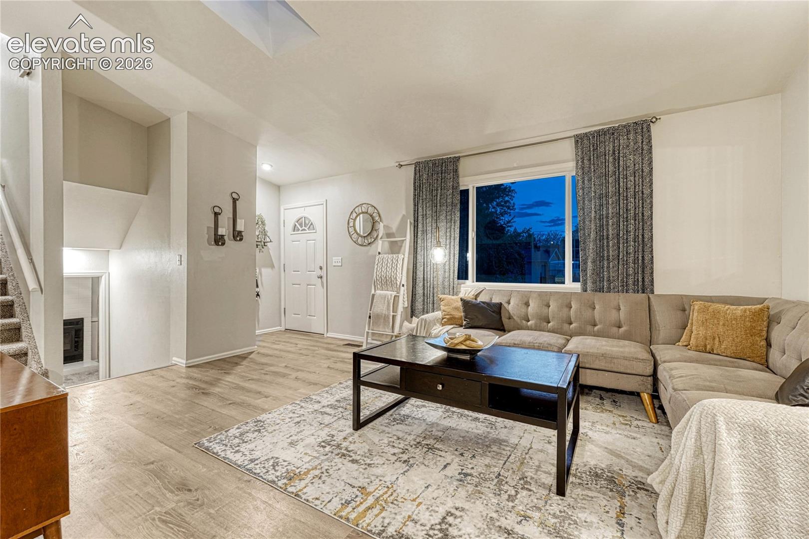 2045 Heathercrest Drive, photo 23