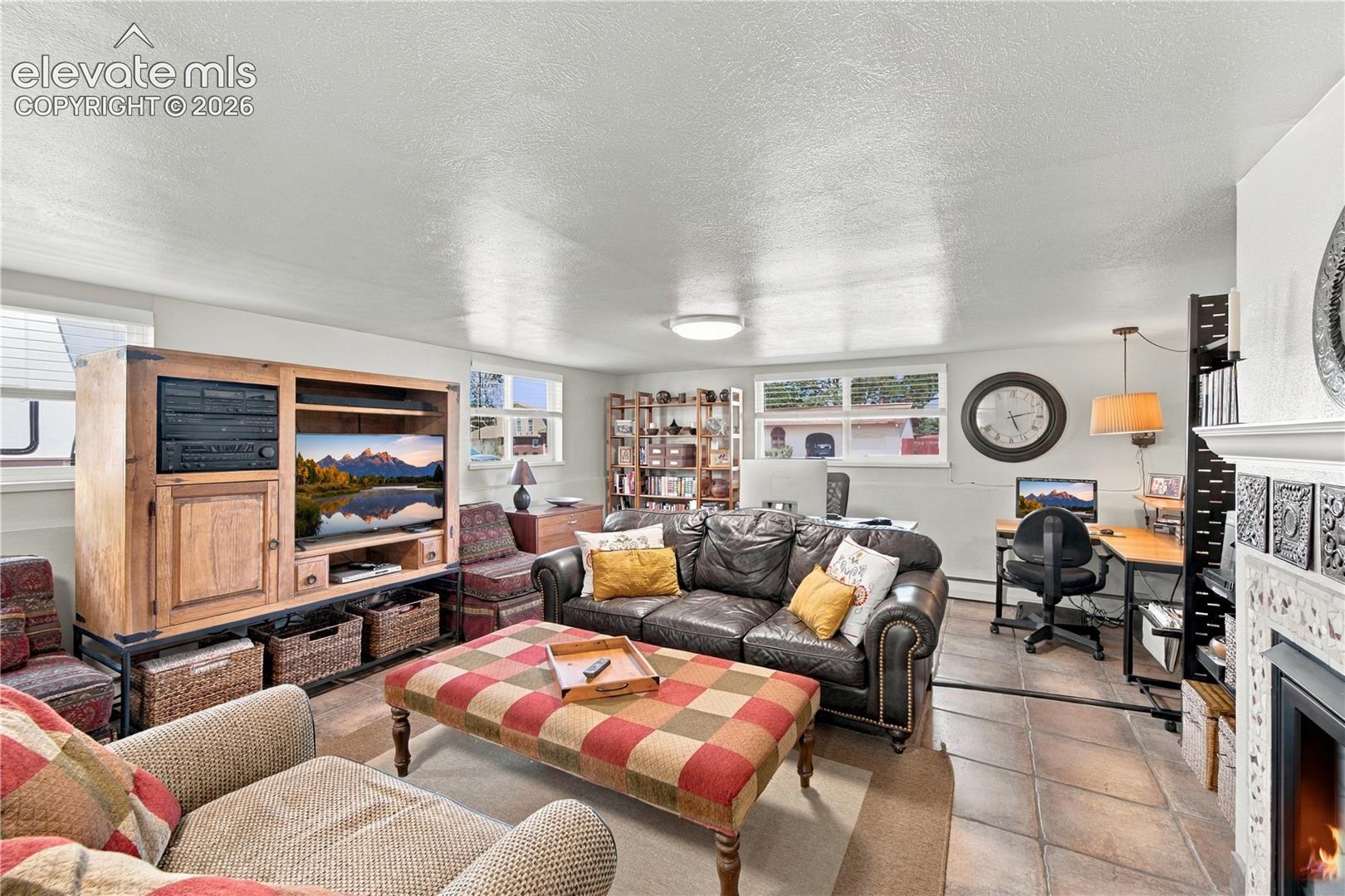 Listing photo 24 for 82 Amherst Avenue