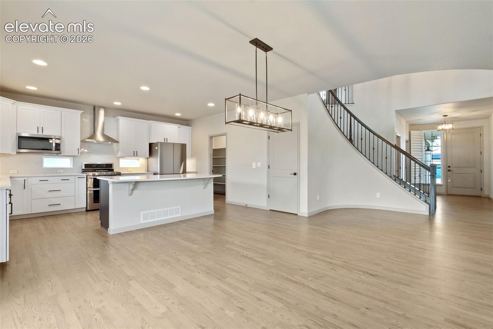 Listing photo 16 for 830 Sword Dancer Drive