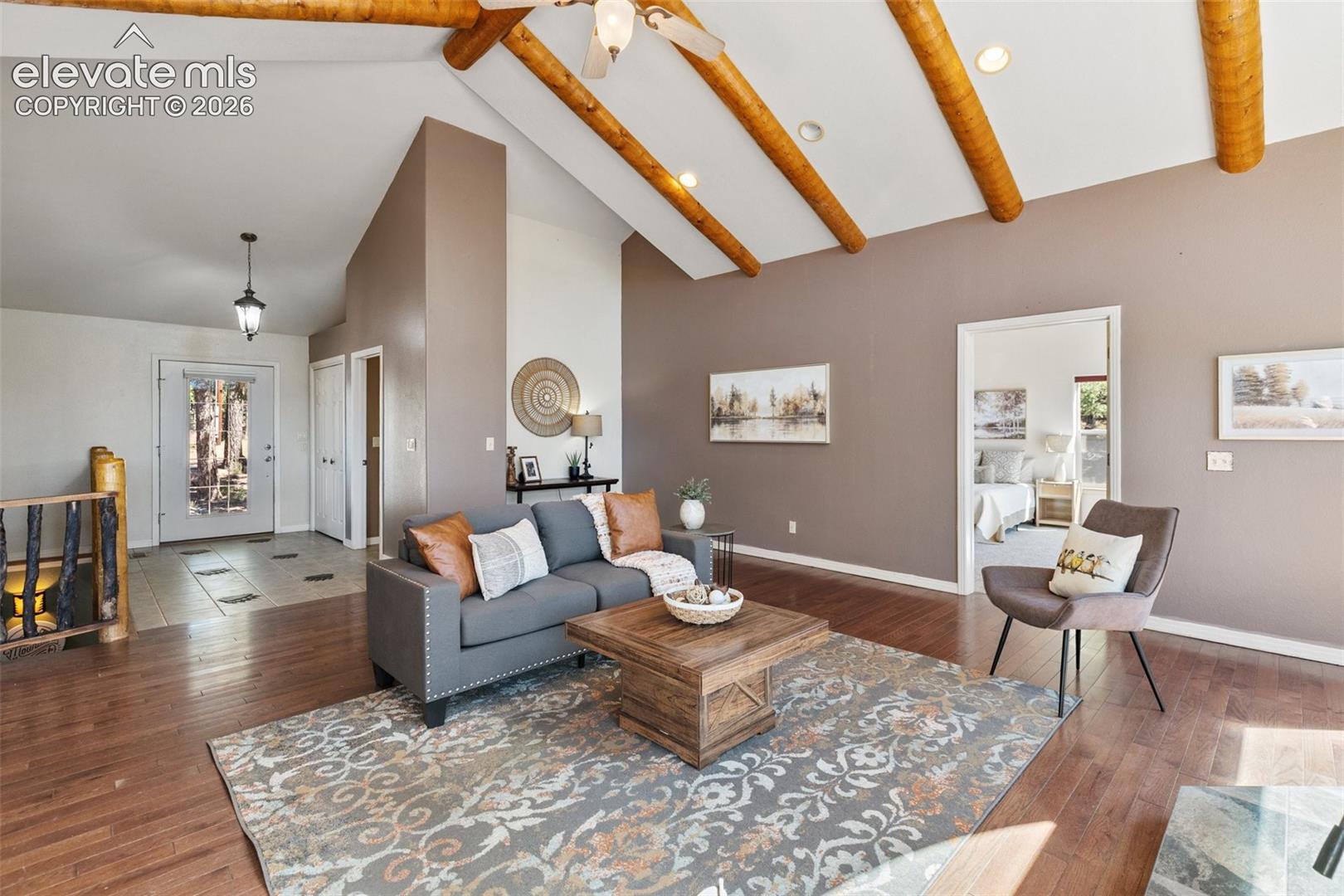 Listing photo 7 for 516 Saguache Drive