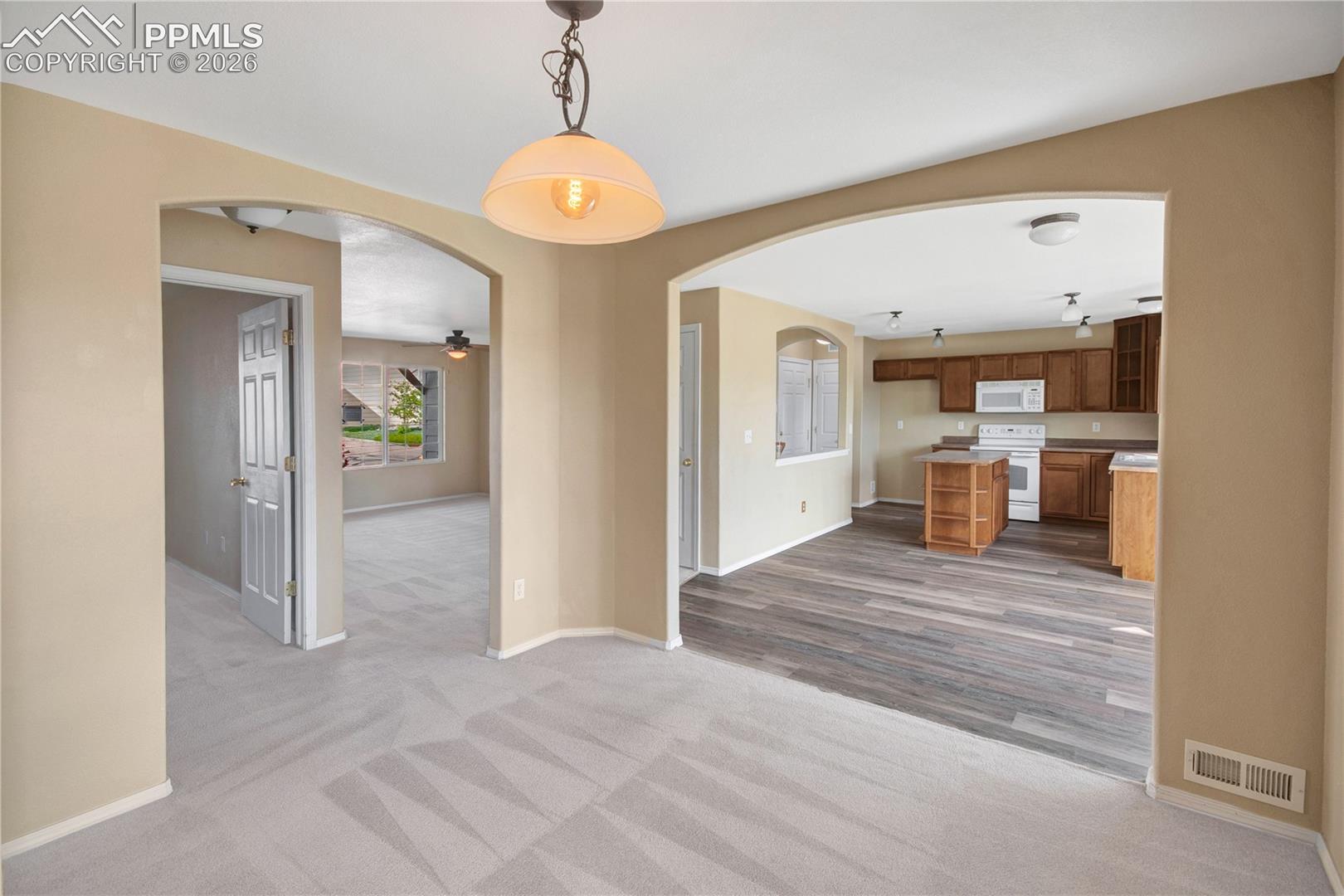4839 Rusty Nail Point, photo 17