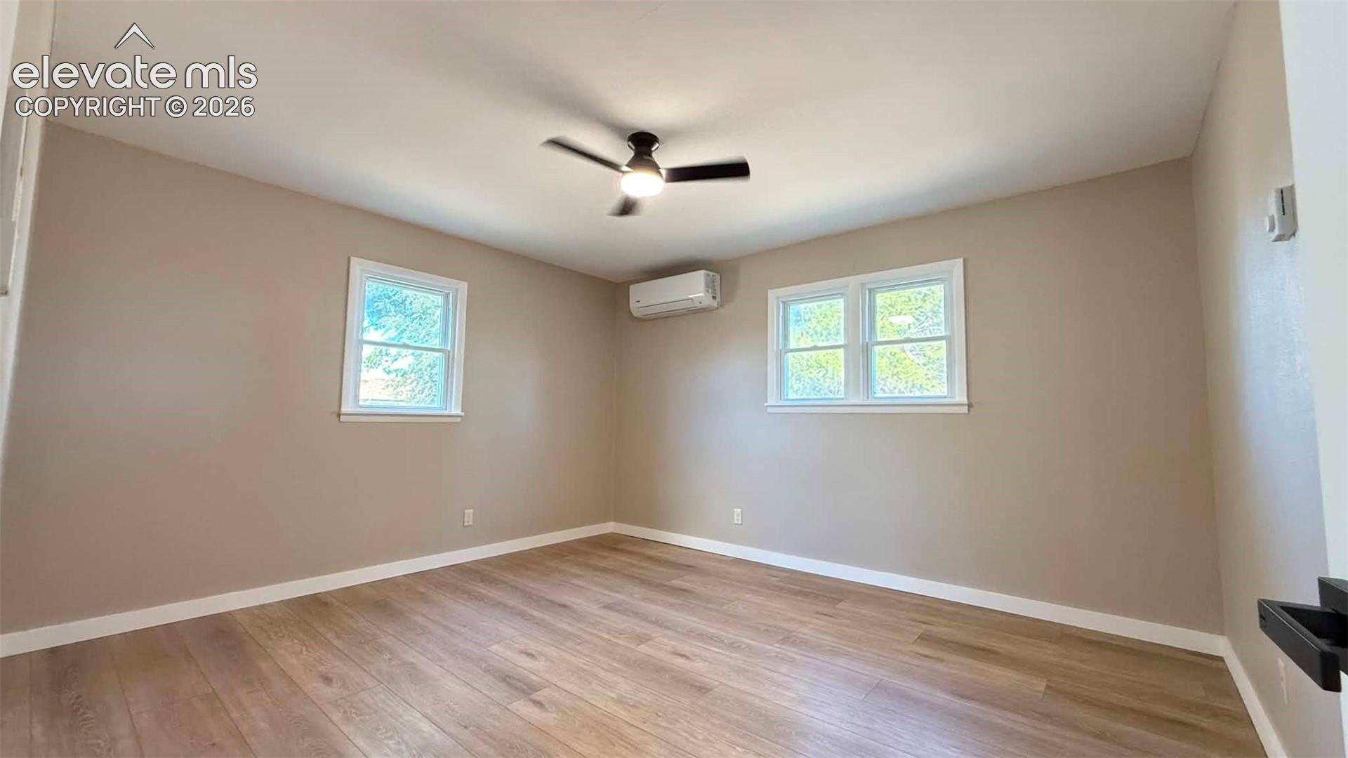Listing photo 10 for 408 W Beatty Avenue