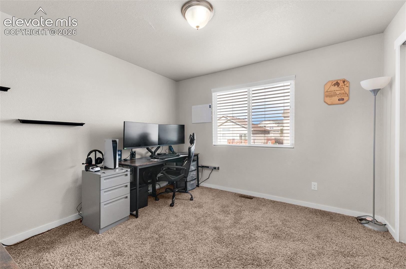 Listing photo 23 for 7437 Bigtooth Maple Drive