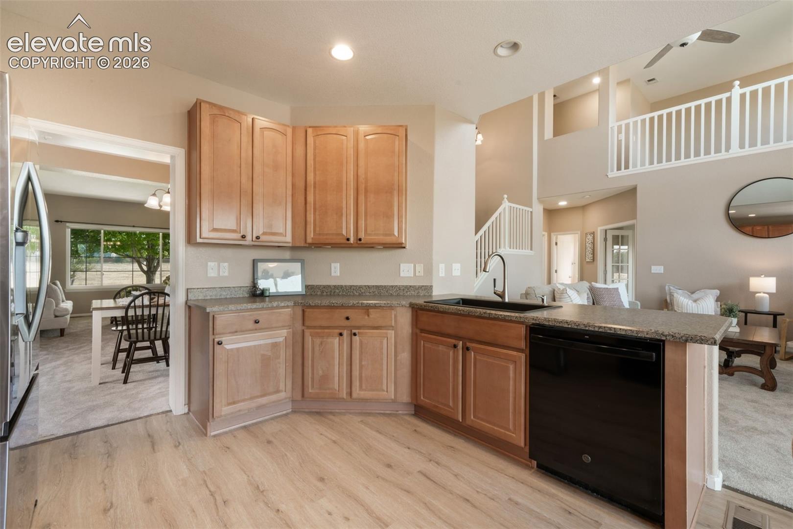 Listing photo 13 for 460 High Plains Street