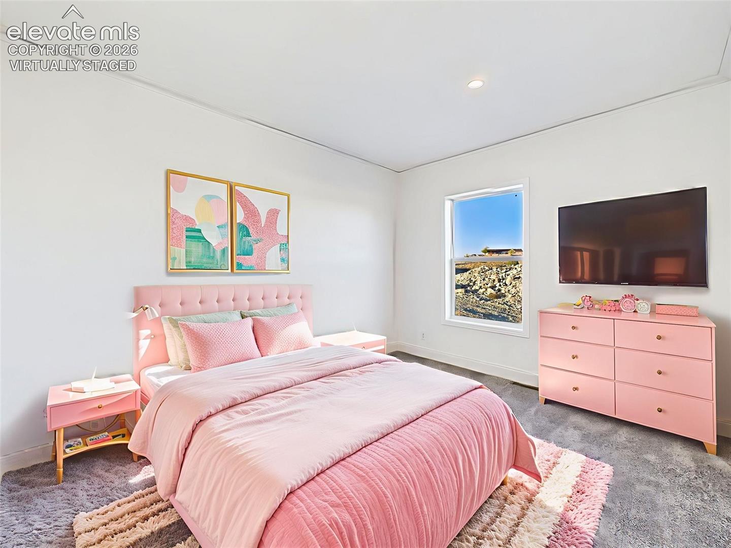 Listing photo 34 for 893 S Greenway Avenue
