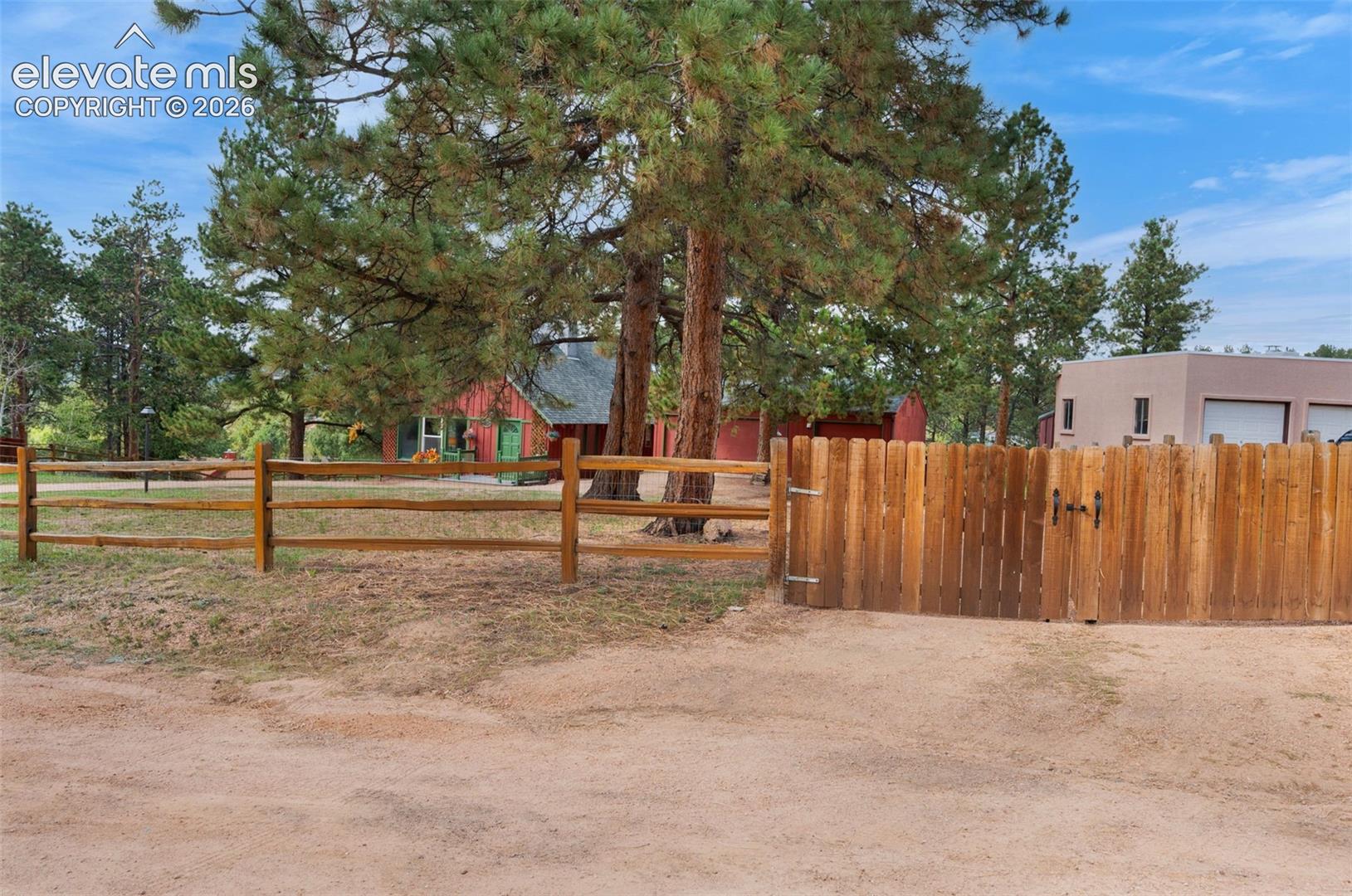 1850 Navajo Trail, photo 5