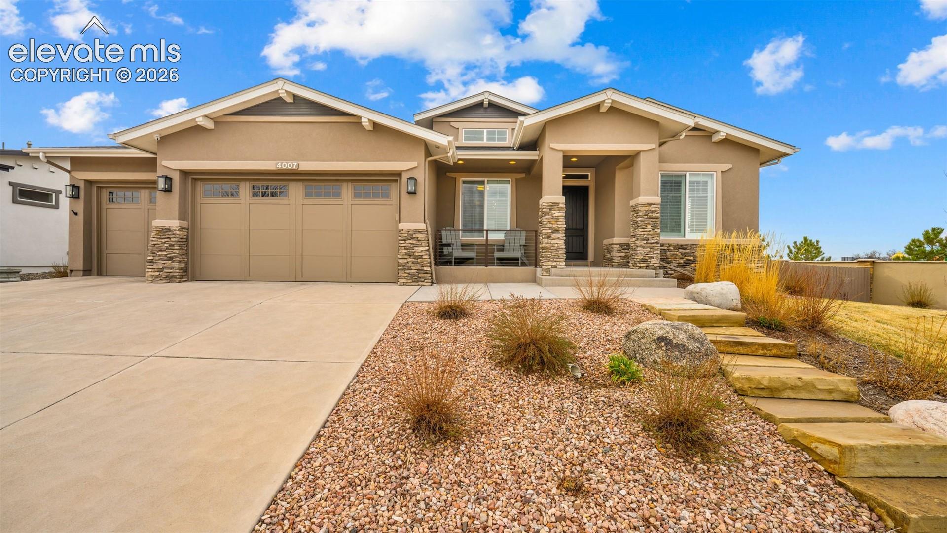 4007 Notch Trail