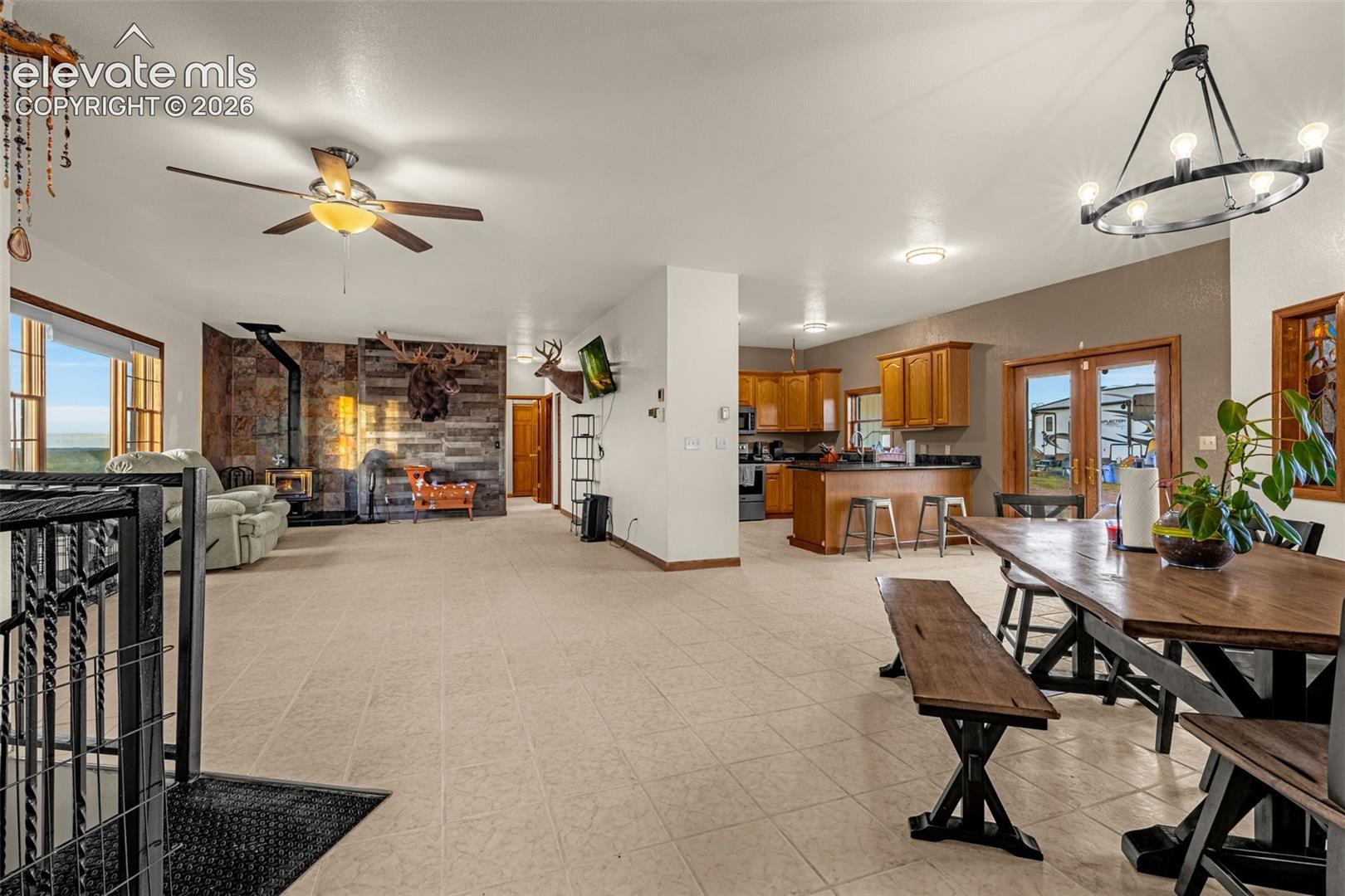 Listing photo 11 for 16255 Barney Road