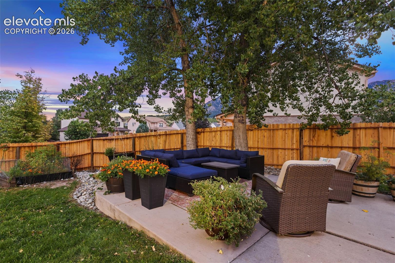5424 Campglen Drive, photo 47