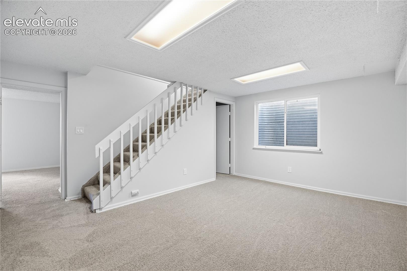 Listing photo 24 for 4571 Sunnyhill Drive