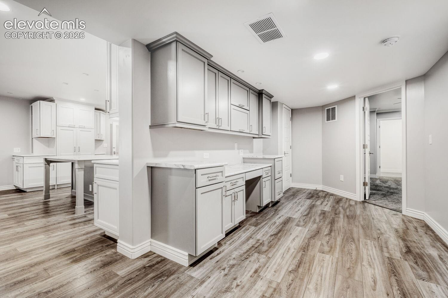 Listing photo 24 for 555 N Verbena Drive