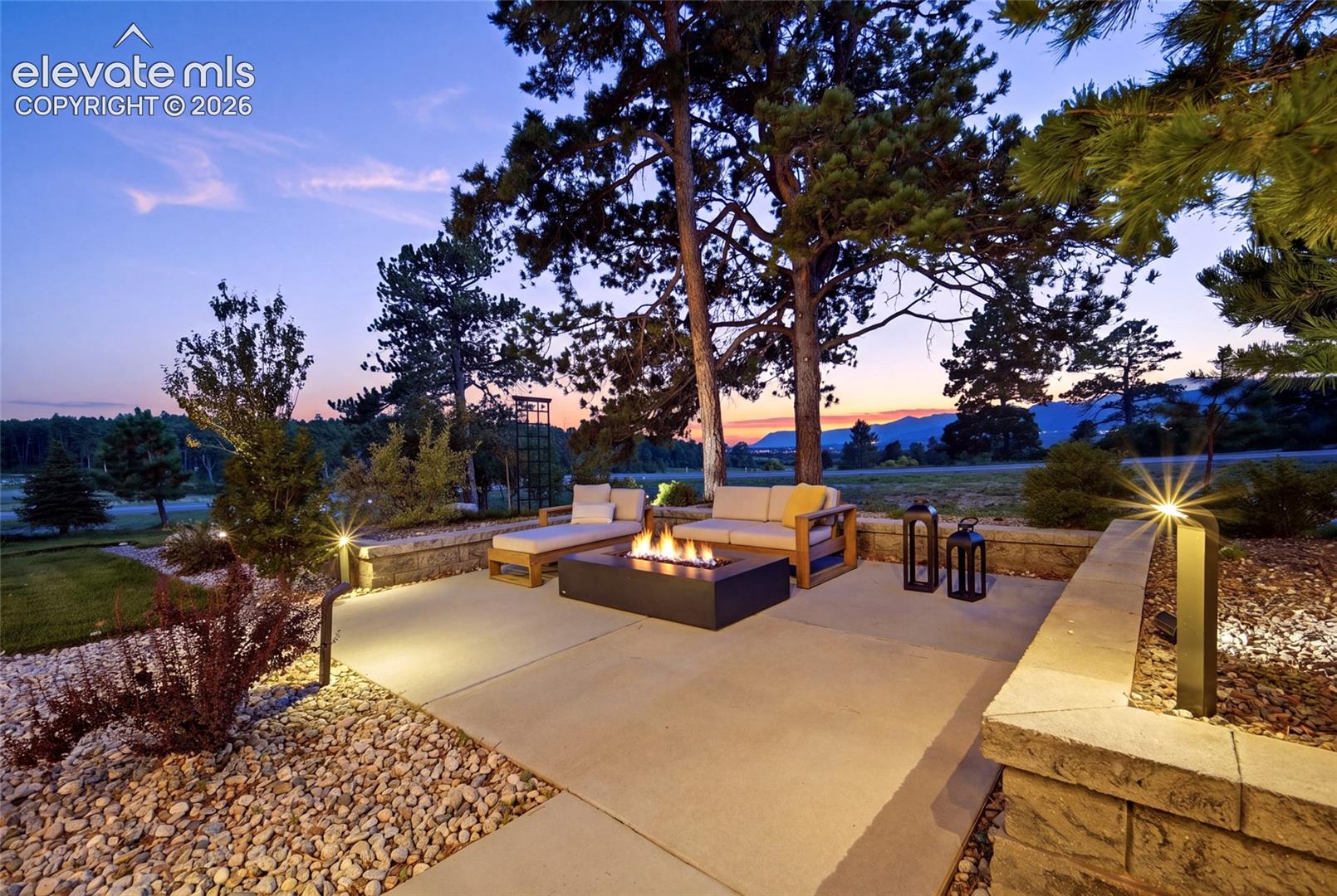 Listing photo 10 for 17110 Copper Valley Court