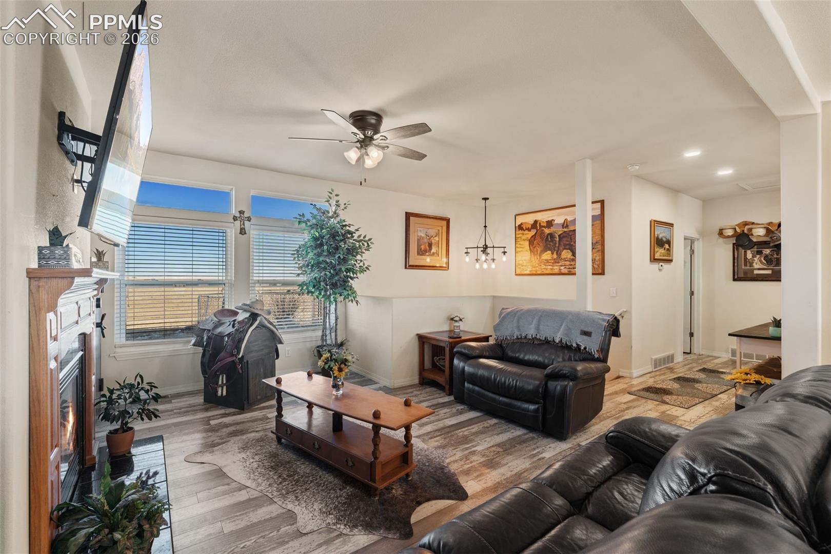 Listing photo 11 for 9785 N Rush Road