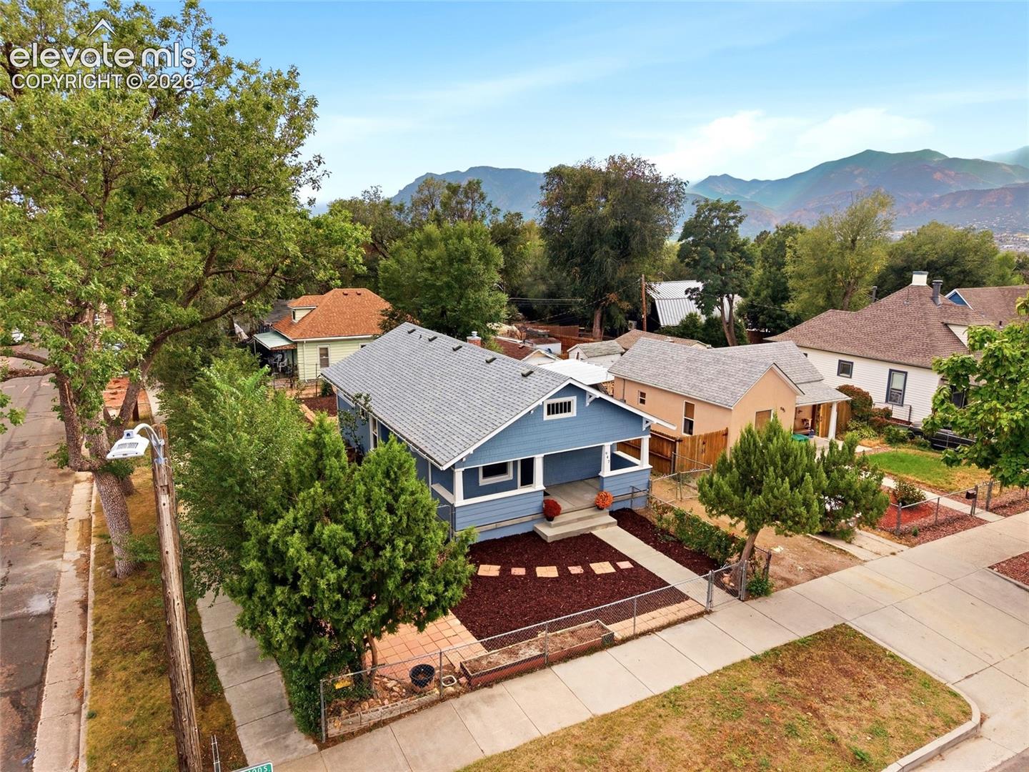 Listing photo 33 for 947 E Costilla Street