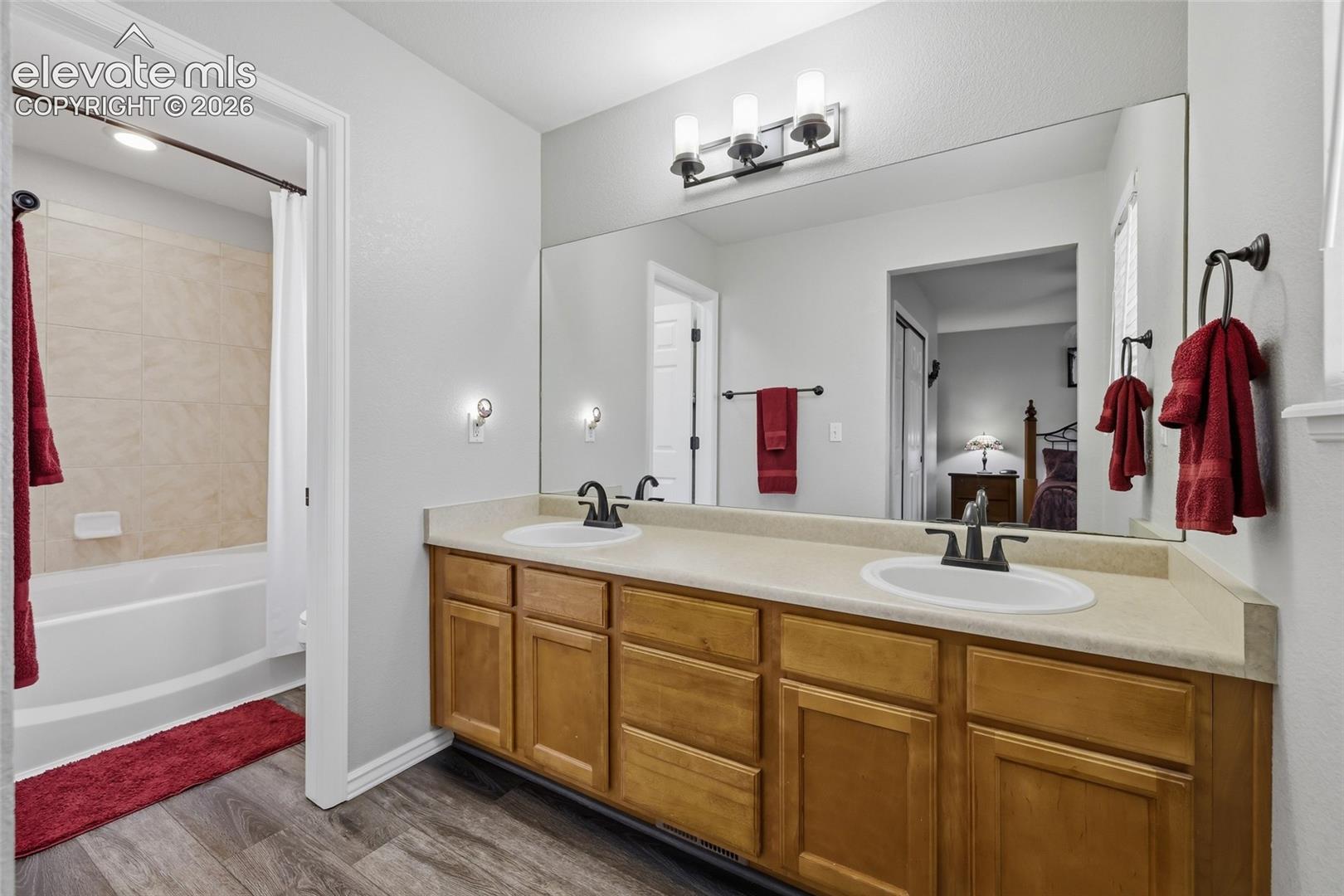 Listing photo 16 for 6576 Ancestra Drive