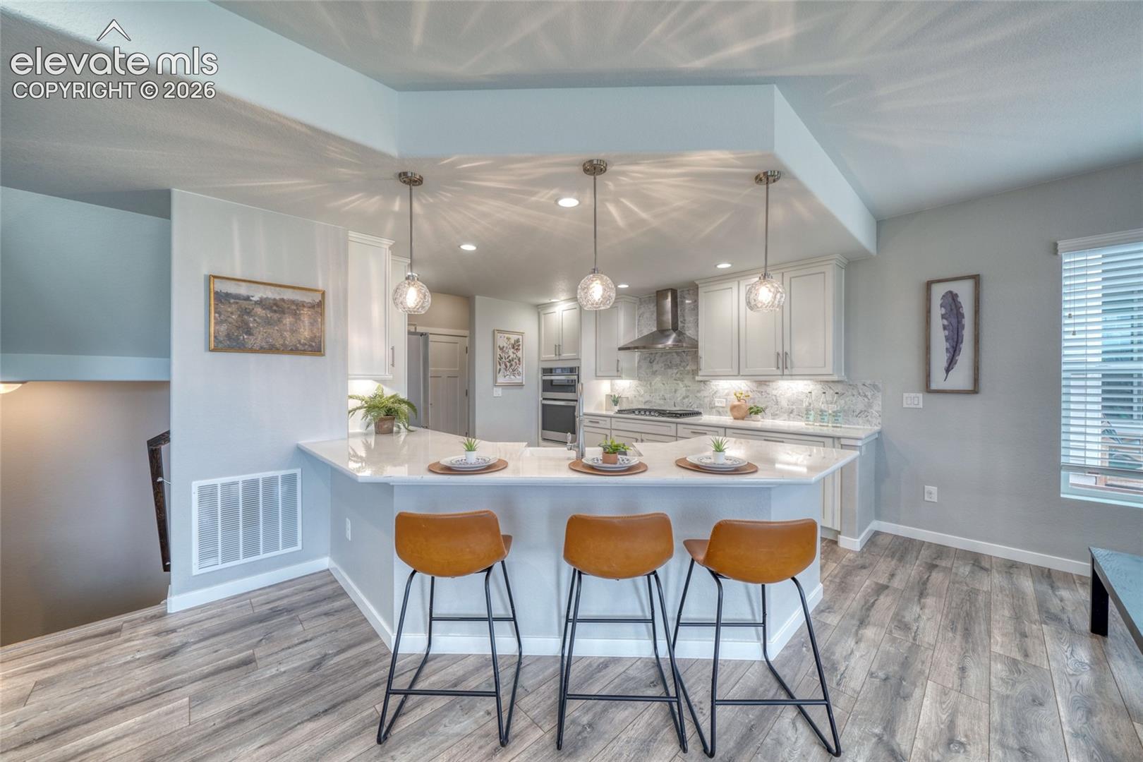 Listing photo 16 for 15691 Lake Mist Drive