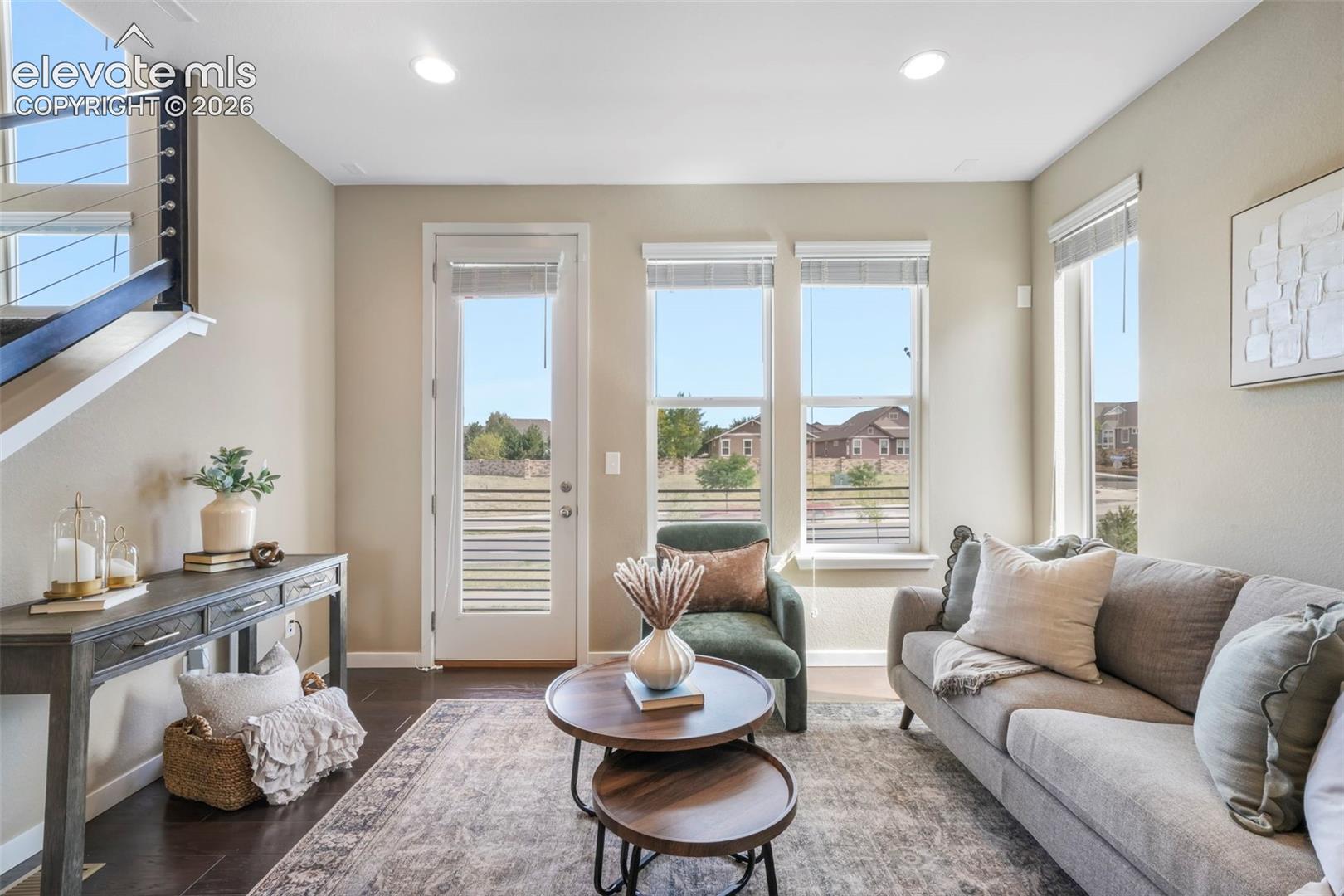 Listing photo 14 for 3562 Cerf Way