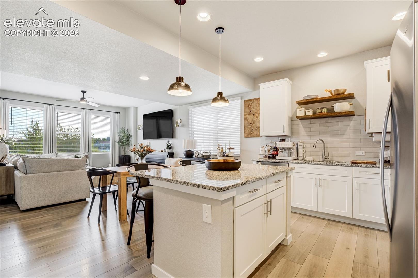 Listing photo 15 for 3635 Levy Park Drive