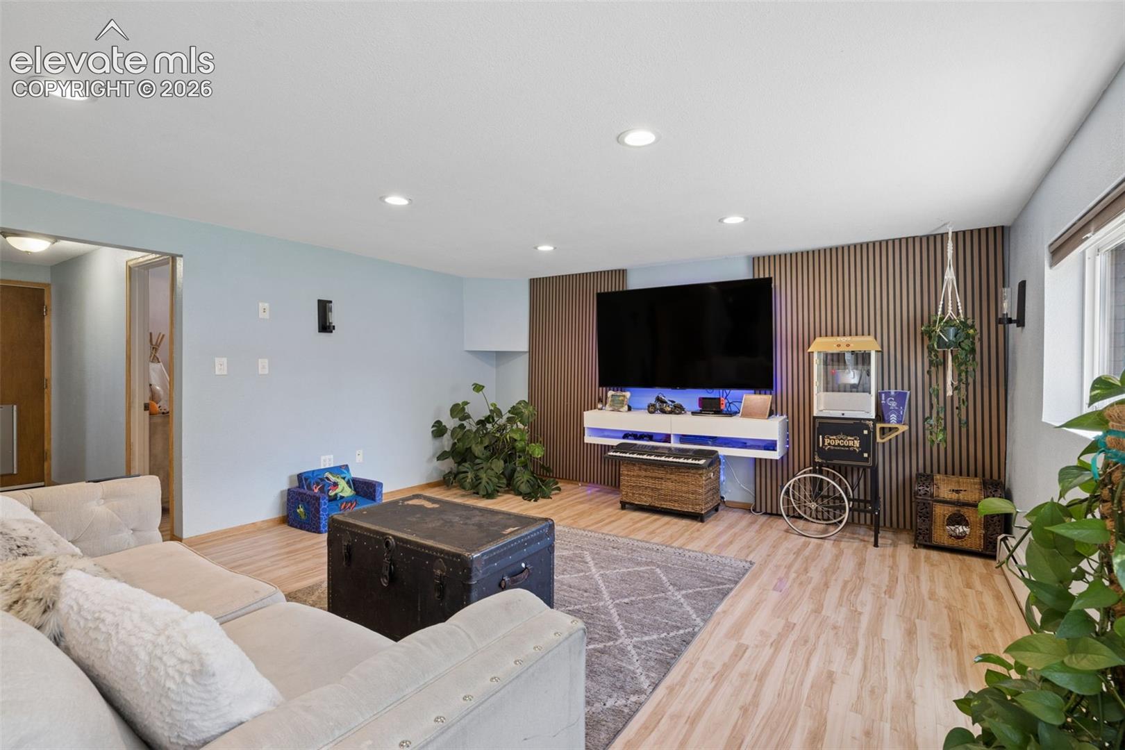 Listing photo 19 for 2761 N Prospect Street