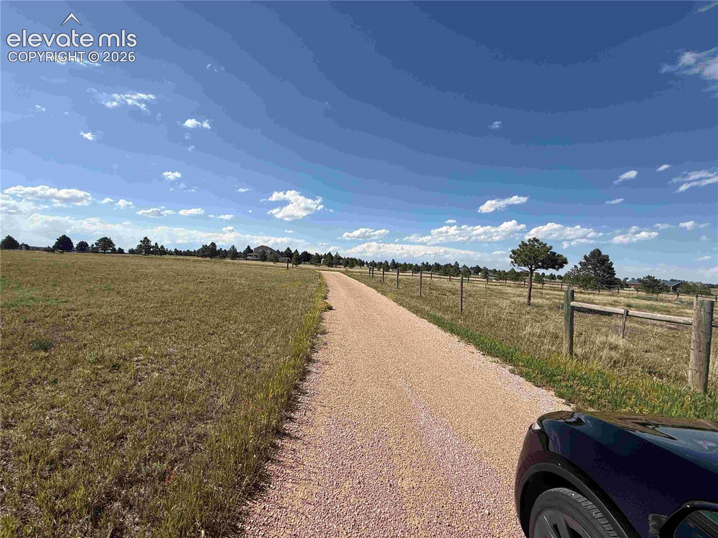 Listing photo 15 for 18165 Pinon Park Road
