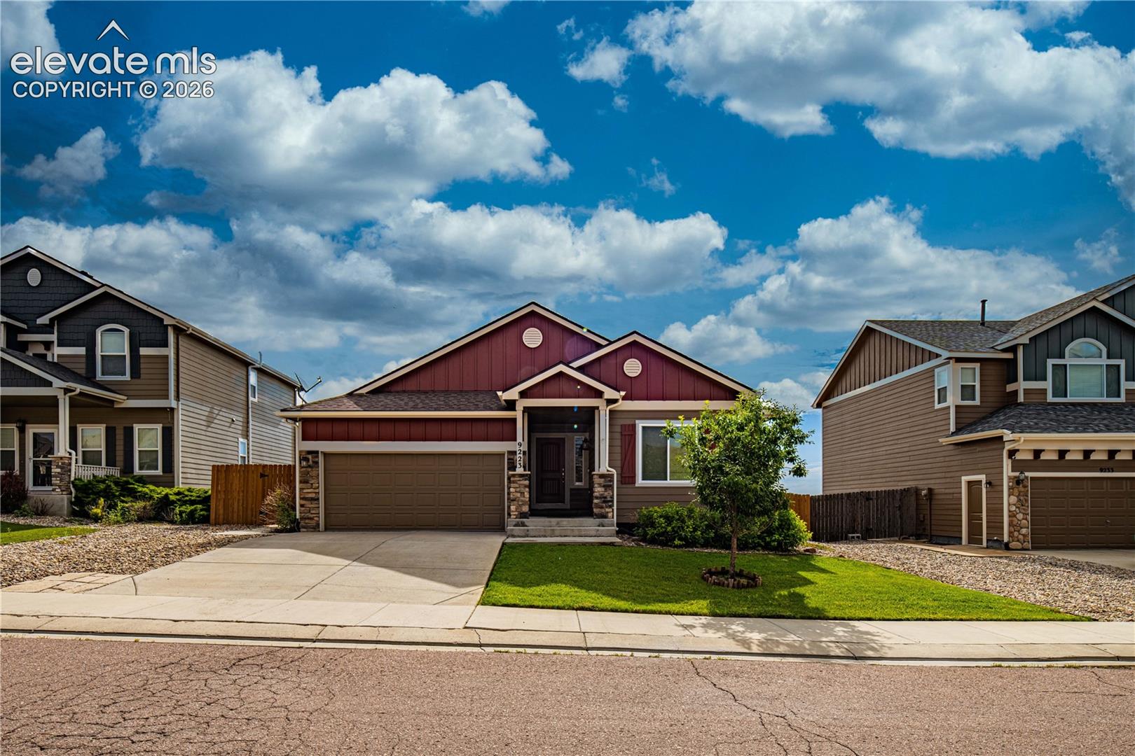 Listing photo 22 for 9223 Waters Edge Drive