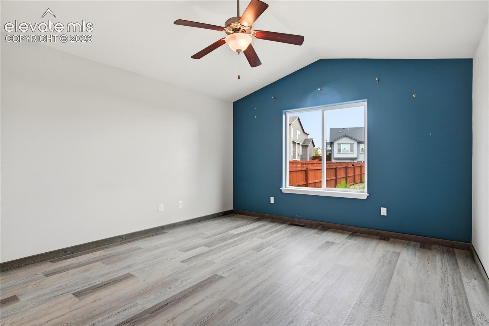 Listing photo 13 for 9437 Beryl Drive