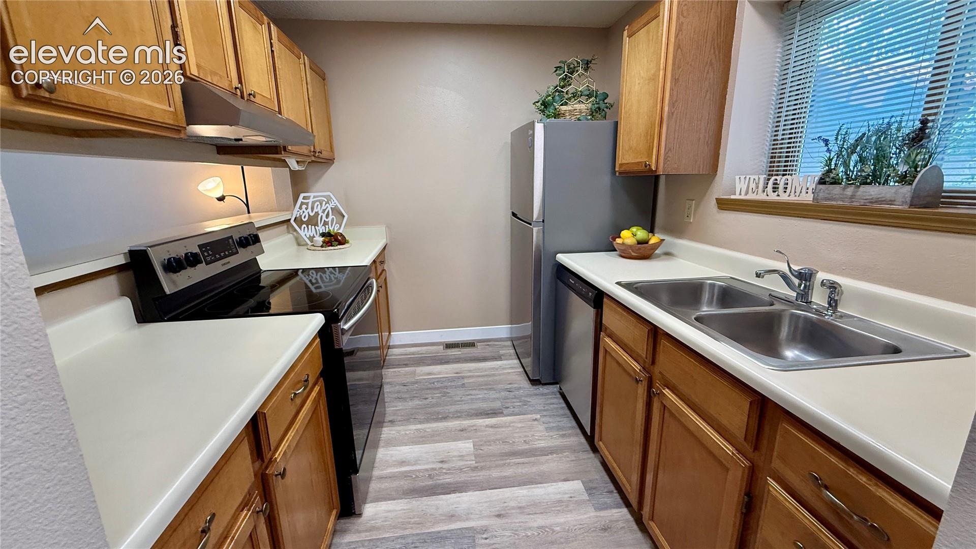 7578 Madrid Court, photo 6