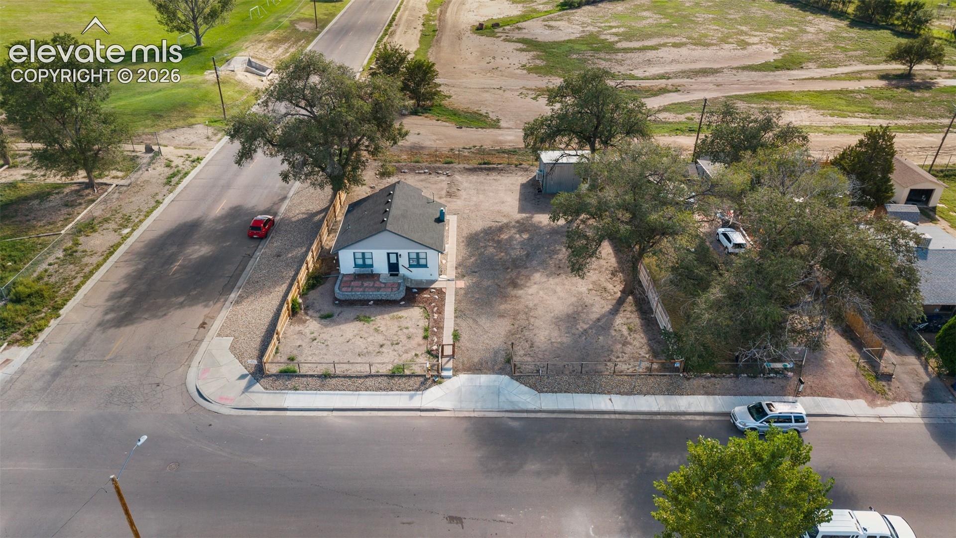 Listing photo 32 for 2330 Cheyenne Avenue