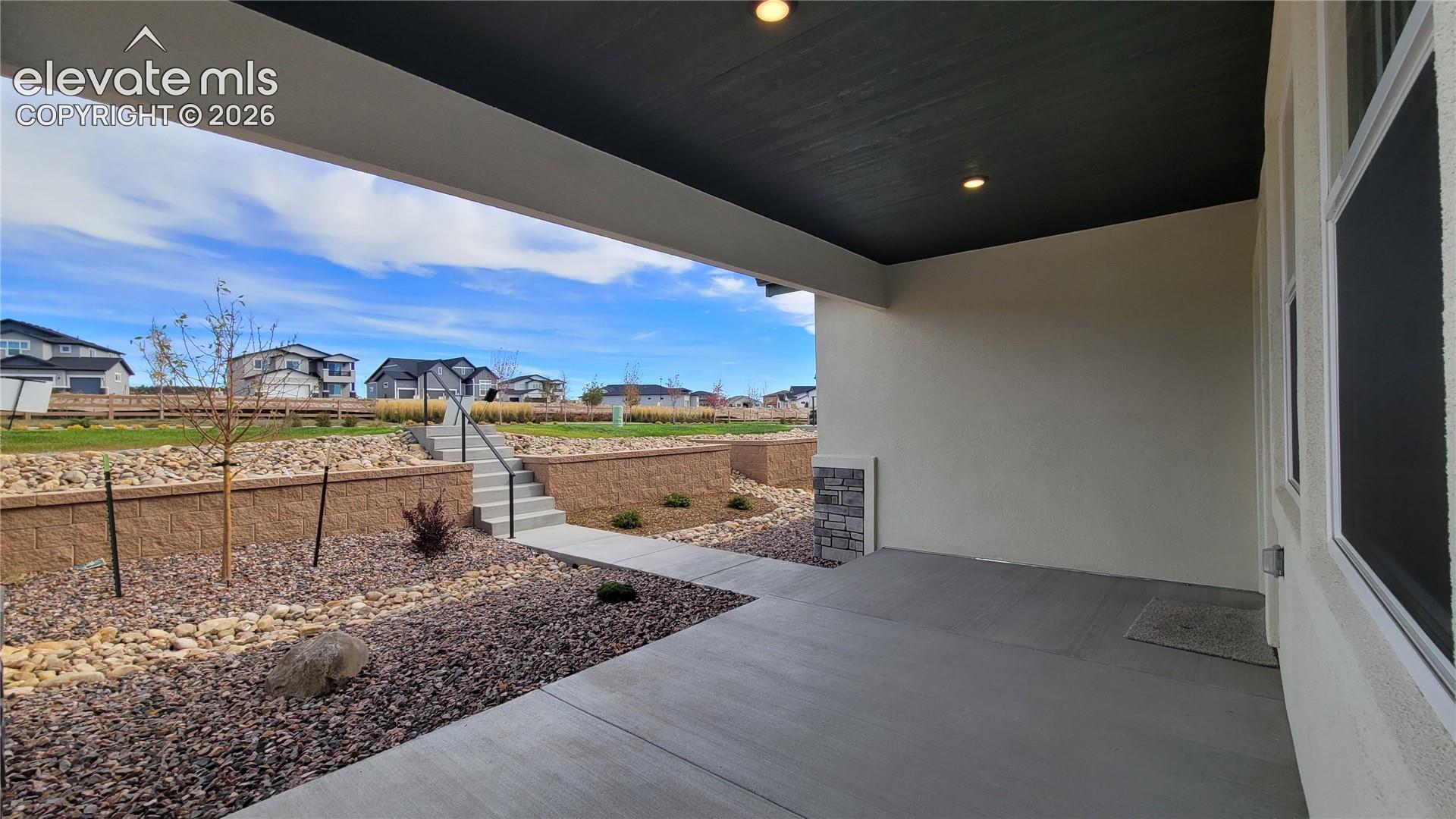 Listing photo 5 for 9496 Wolf Valley Drive