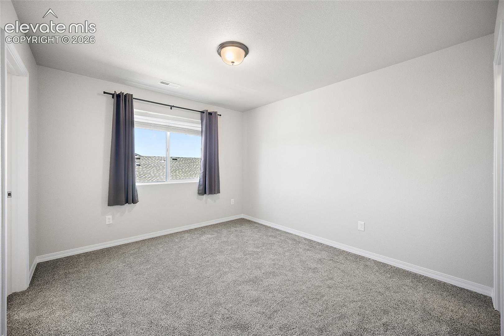Listing photo 30 for 7701 Berwyn Loop