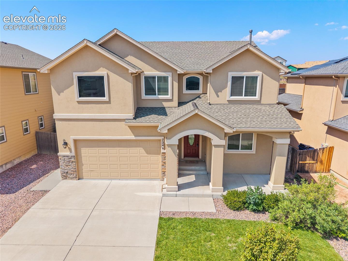 Listing photo 3 for 7246 Dutch Loop