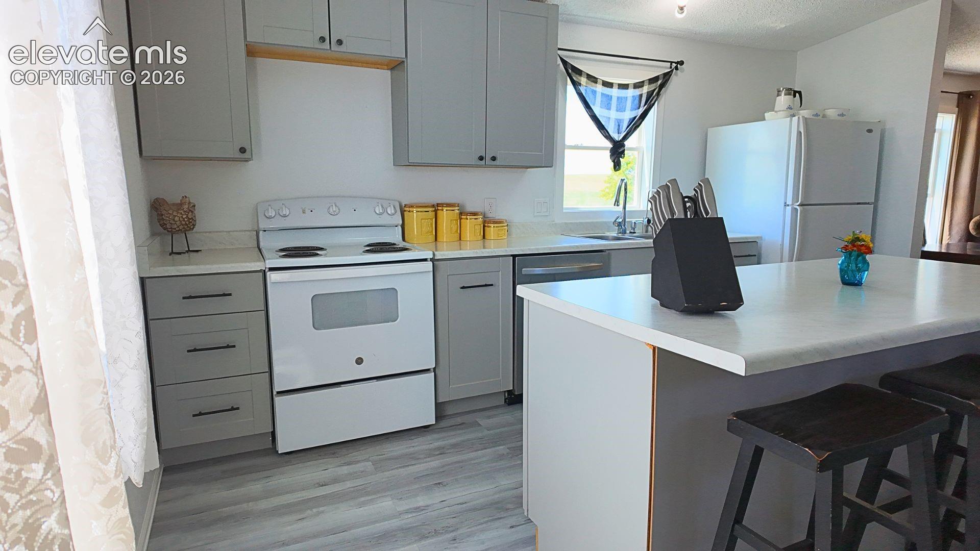 Listing photo 5 for 39030 Alta Vista Road