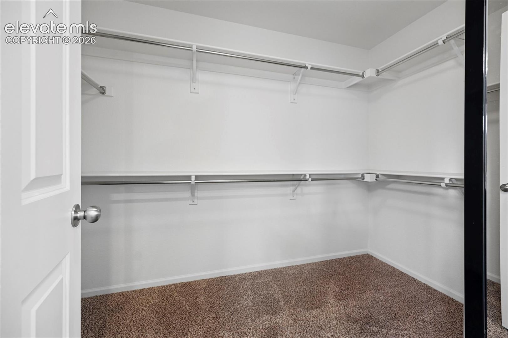 Listing photo 22 for 8803 Briar Brush Lane