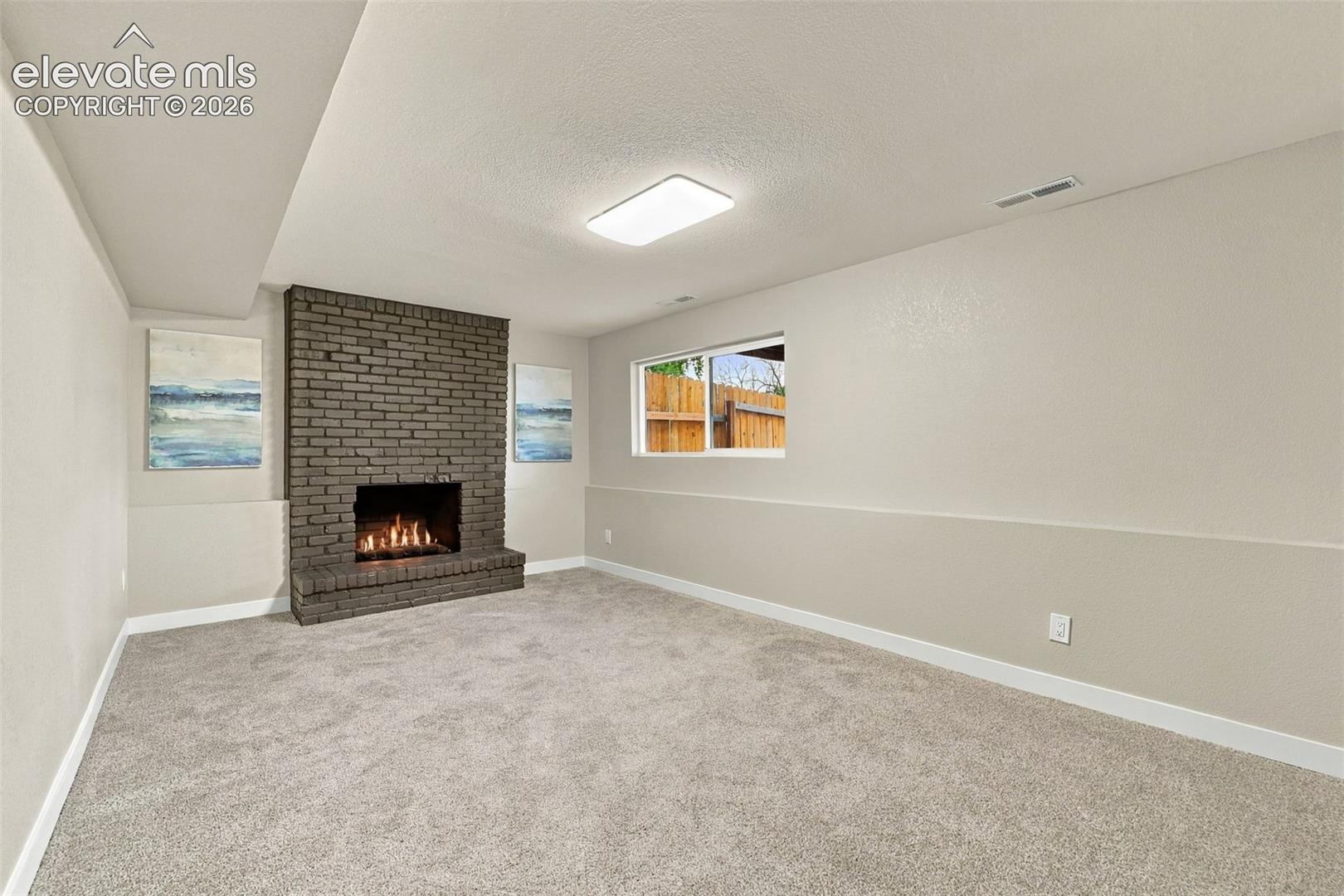 Listing photo 33 for 1144 Kachina Drive