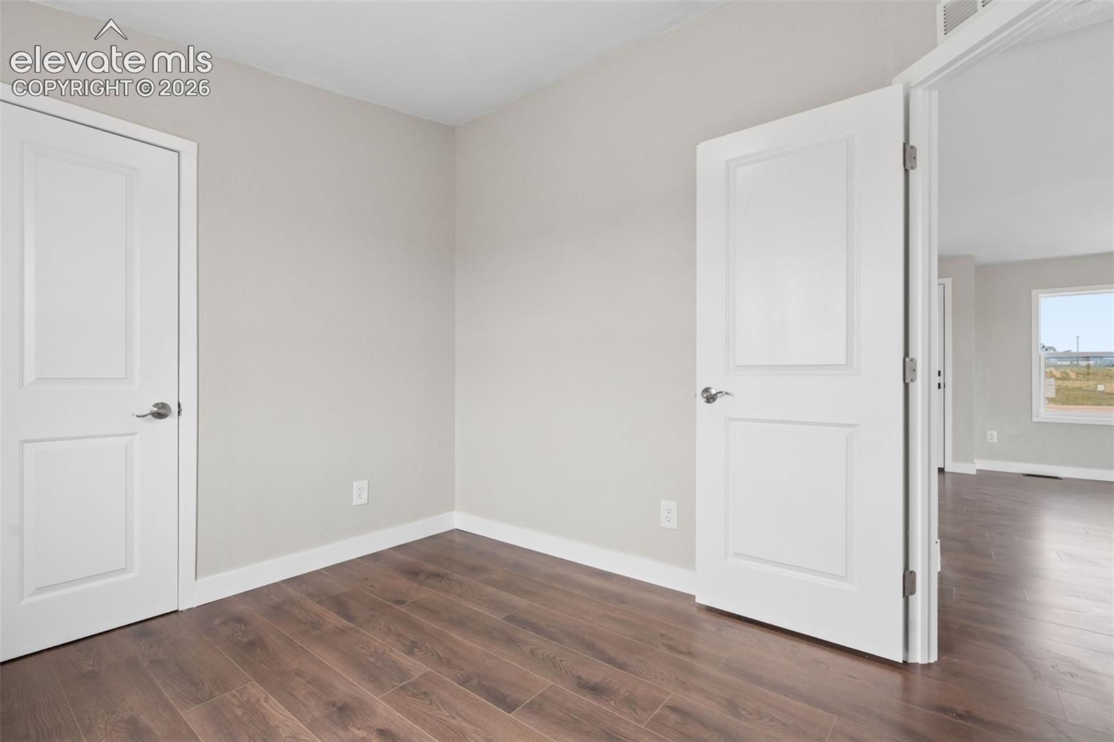 Listing photo 33 for 4671 Pipestem Avenue