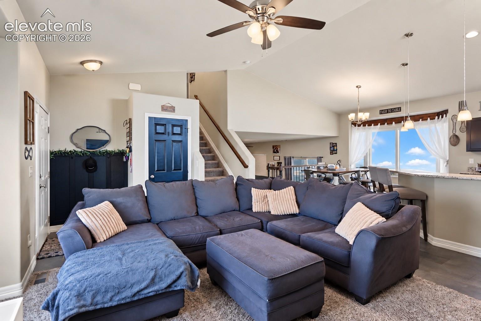 Listing photo 3 for 7206 Van Wyhe Court