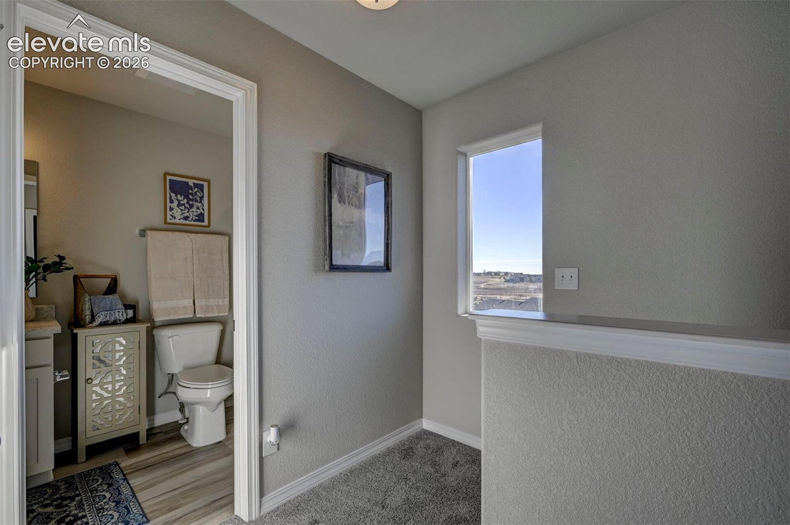 Listing photo 8 for 13664 Nederland Drive