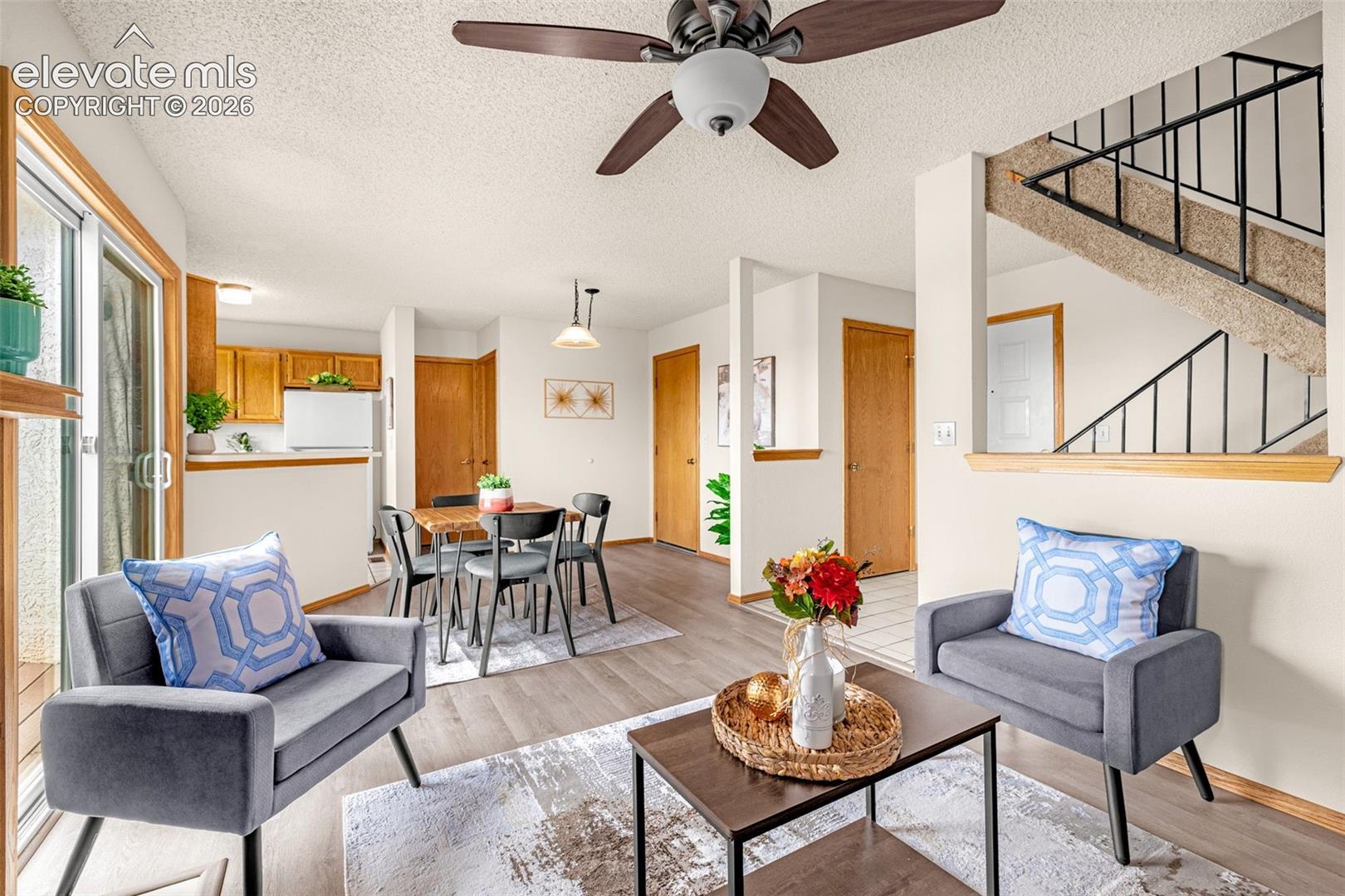 7448 Alameda Court, photo 4