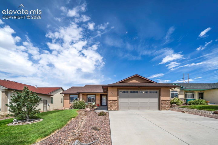 2311 Meadowlark Lane — listing photo