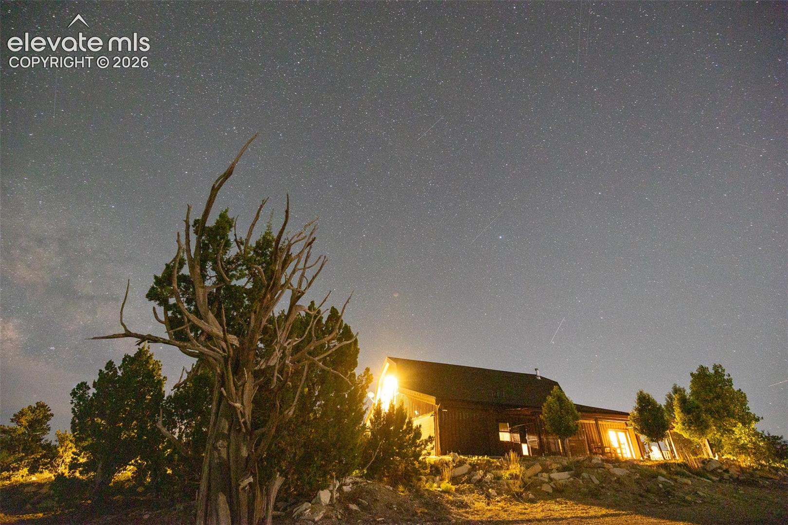 Listing photo 50 for 7445 Pinon Heights NA