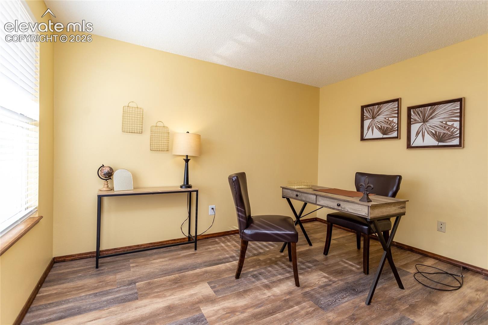 Listing photo 9 for 2690 Edenderry Drive