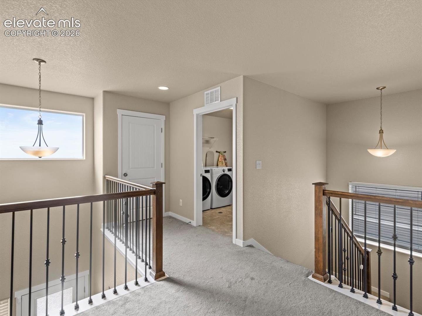 Listing photo 24 for 1564 Grand Overlook Street