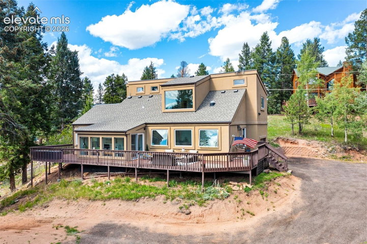 330 W Ridge Drive — listing photo