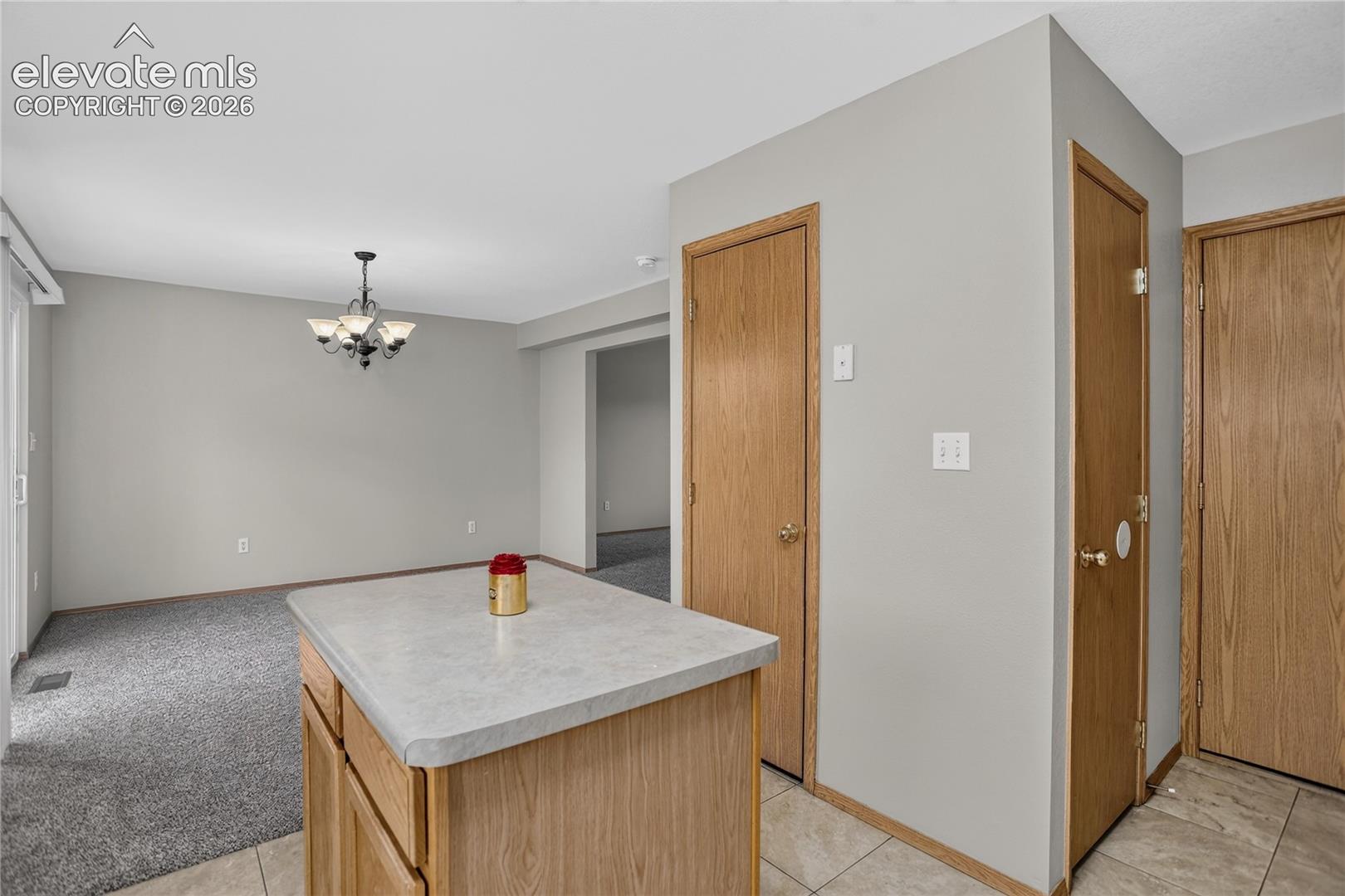 Listing photo 16 for 3046 W 22nd Street