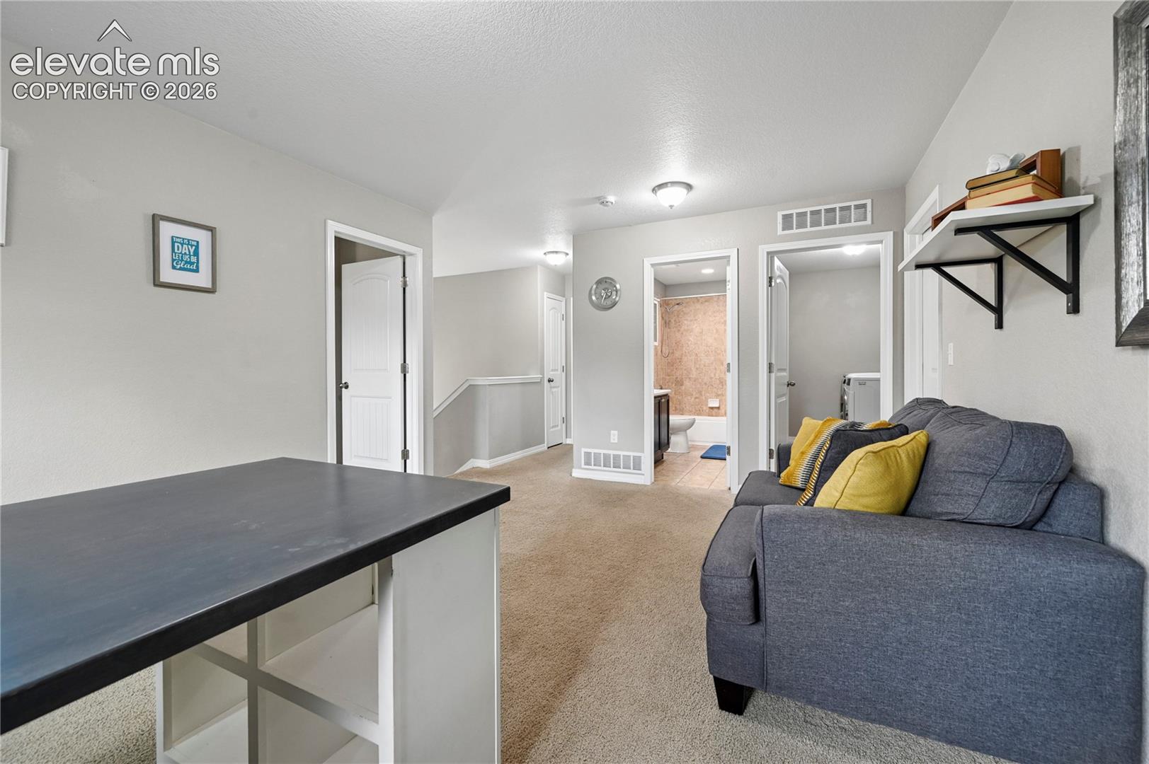 Listing photo 25 for 10637 Echo Canyon Drive