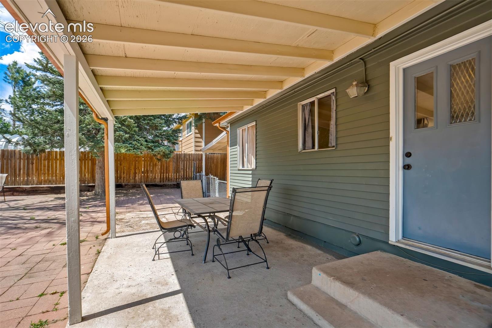 112 Roosevelt Street, photo 27