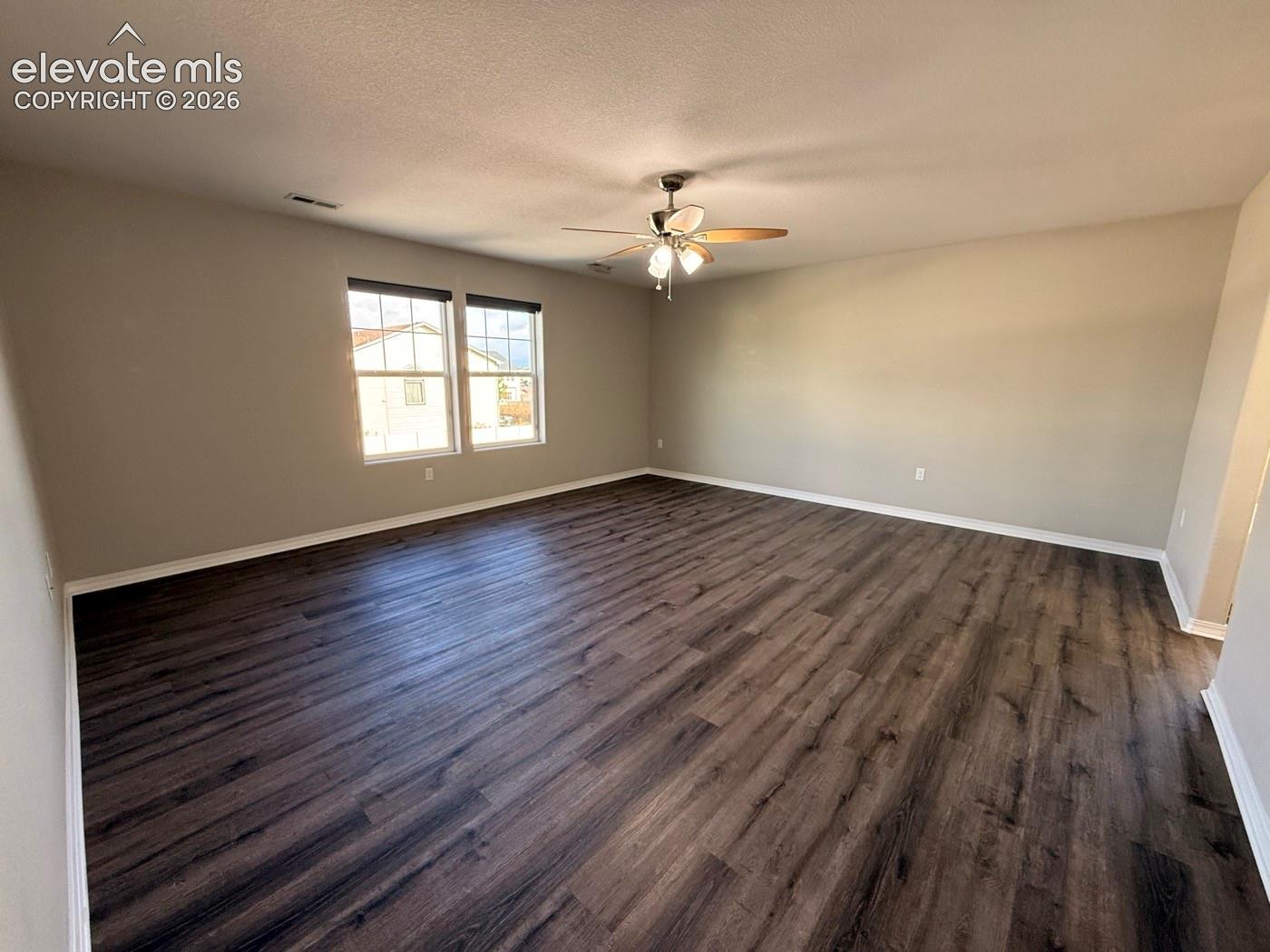 Listing photo 28 for 7227 Trione Lane