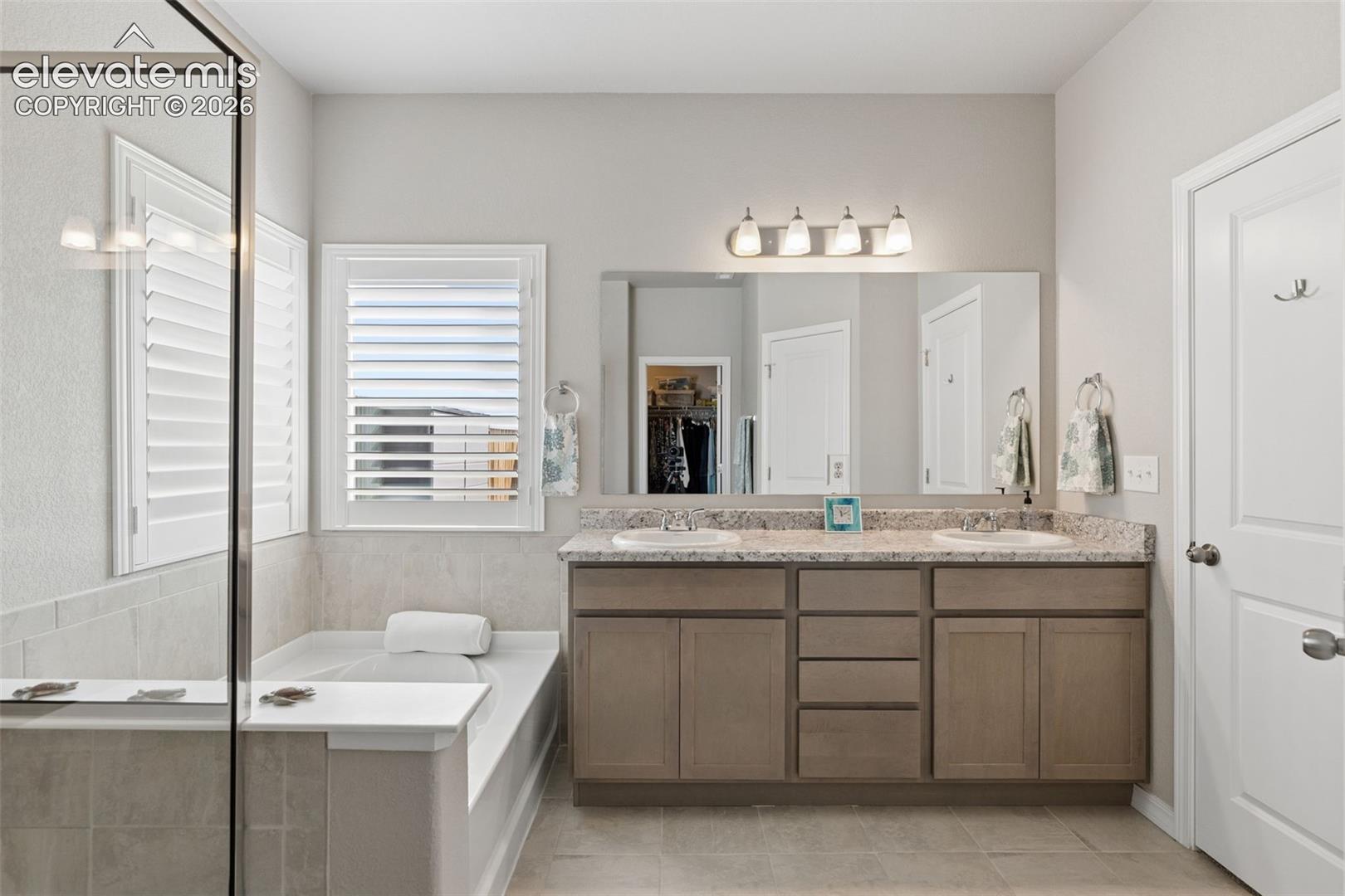 Listing photo 23 for 8675 Bynum Drive