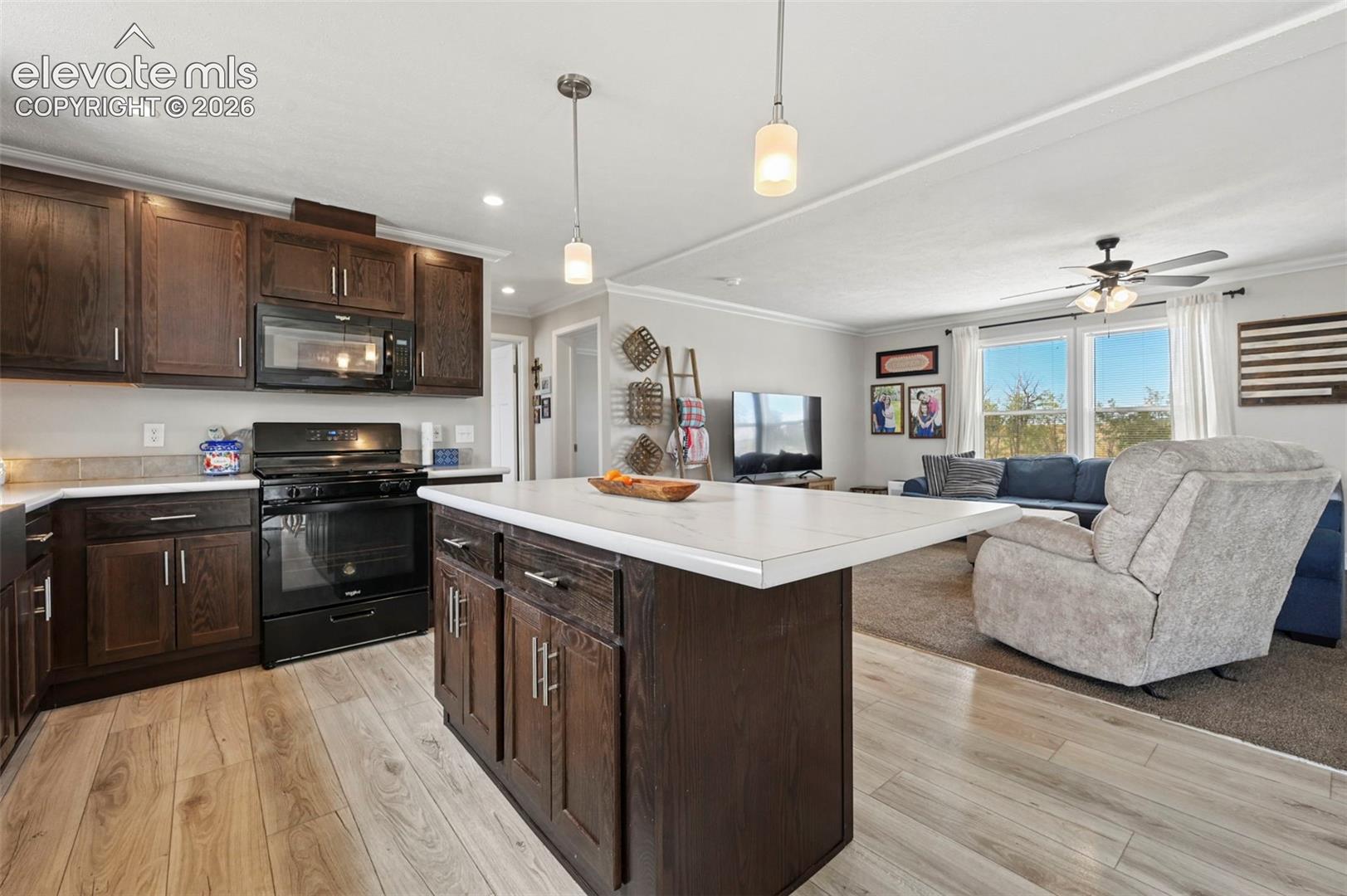 Listing photo 9 for 5717 Sengbeil Road