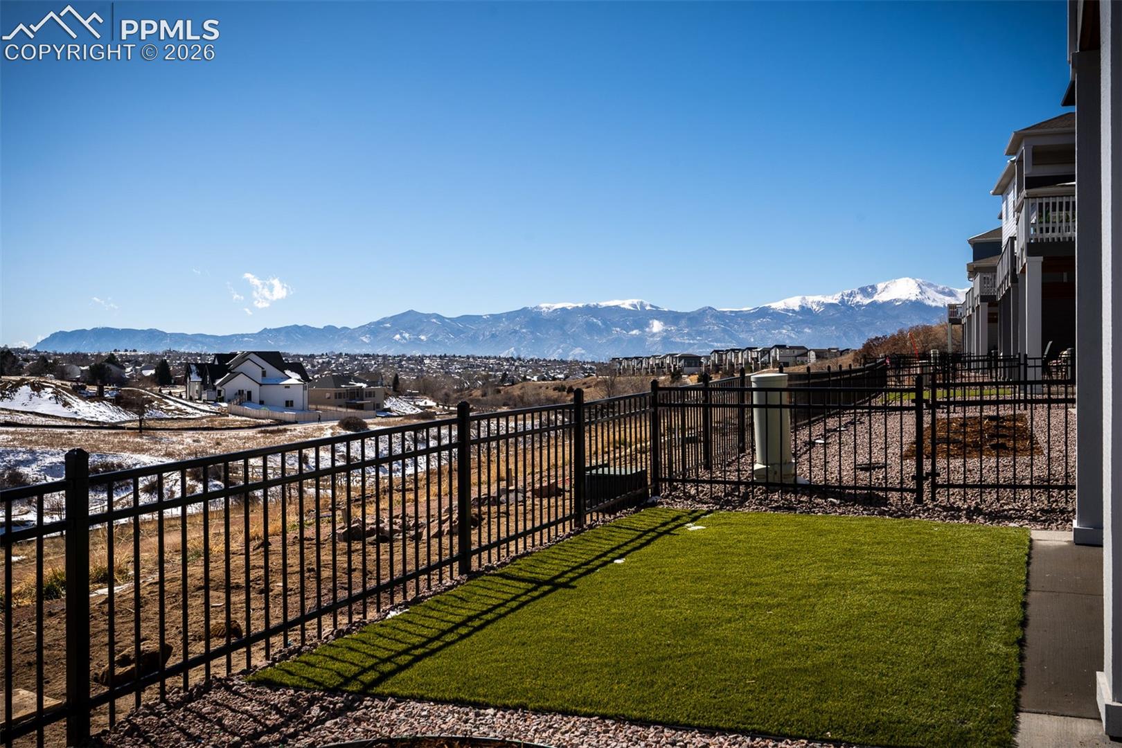 Listing photo 36 for 4555 Peak Crest View